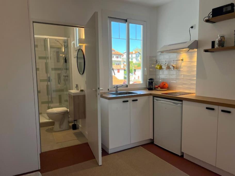 Studio Lumineux A 100M De La Plage ! Сен-Жан-де-Люз Экстерьер фото